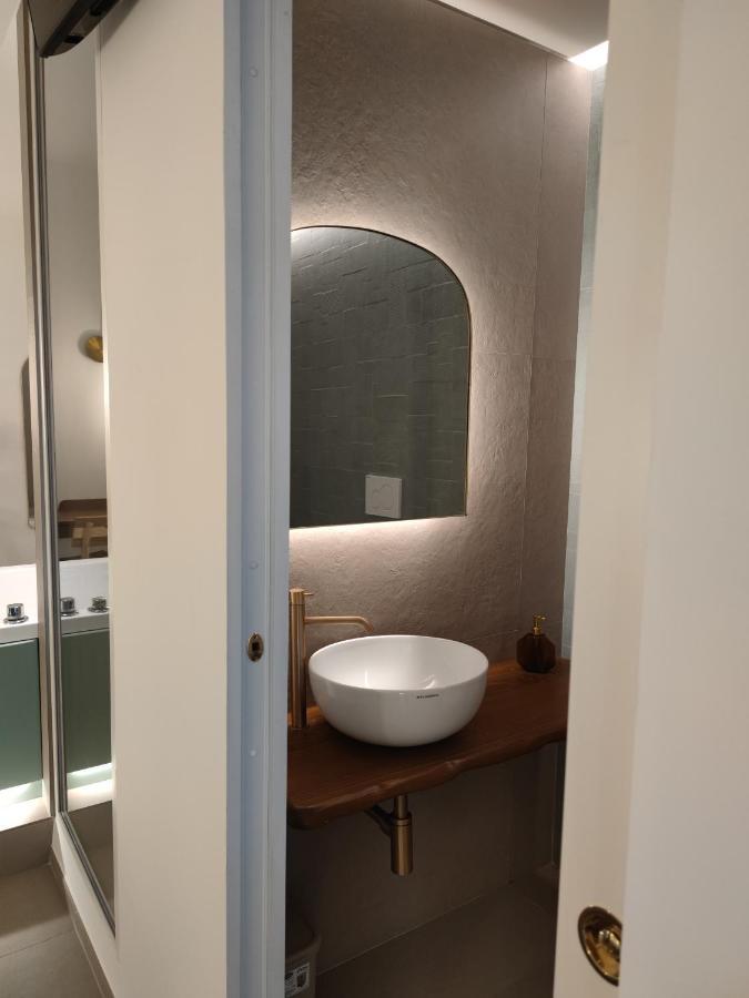 Sfumature D'Amare Hotel Монополи Екстериор снимка