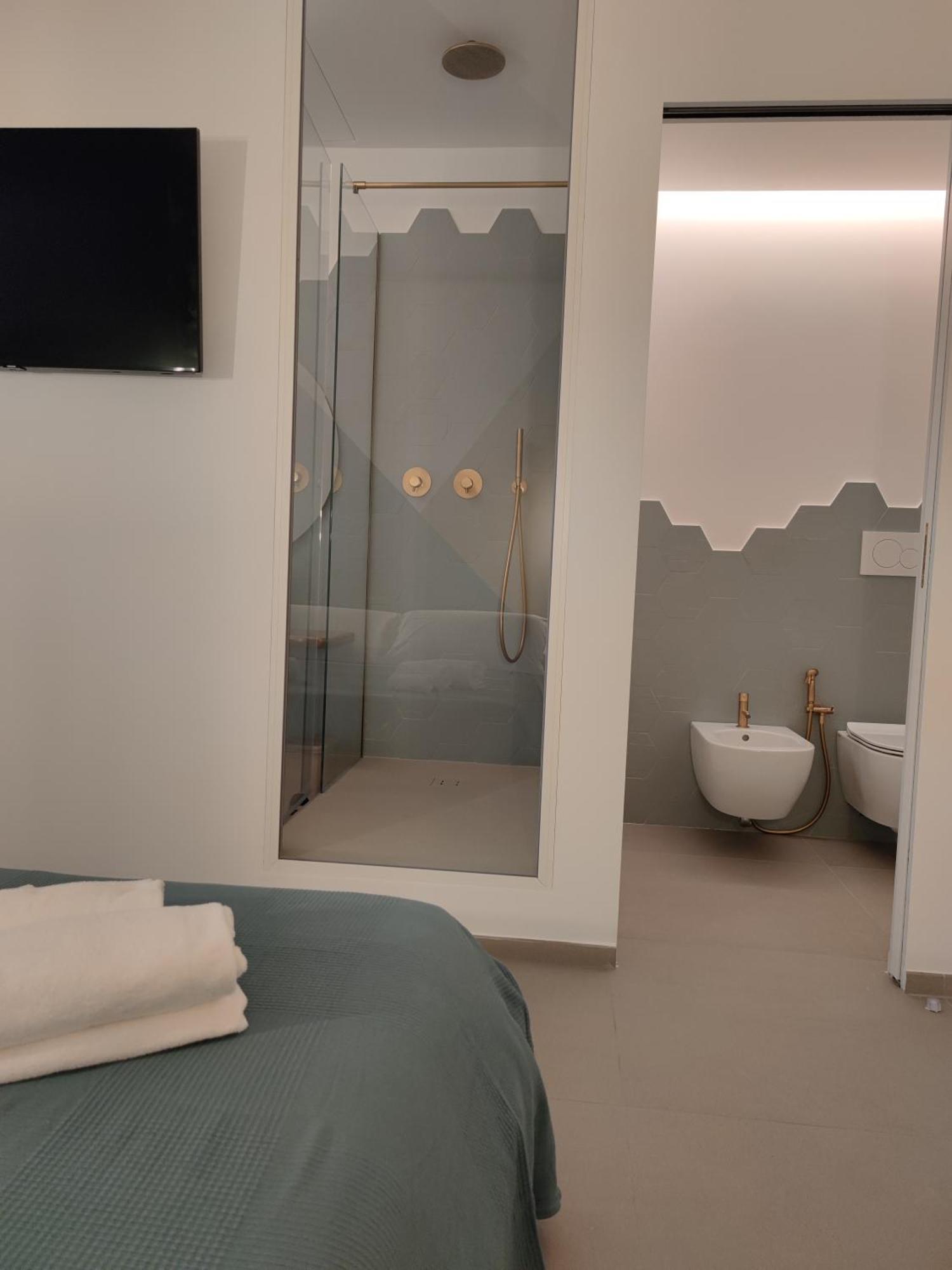 Sfumature D'Amare Hotel Монополи Екстериор снимка